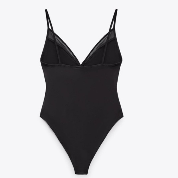 Zara Stretch Cut Out Bodysuit (Large) - Picture 3 of 5